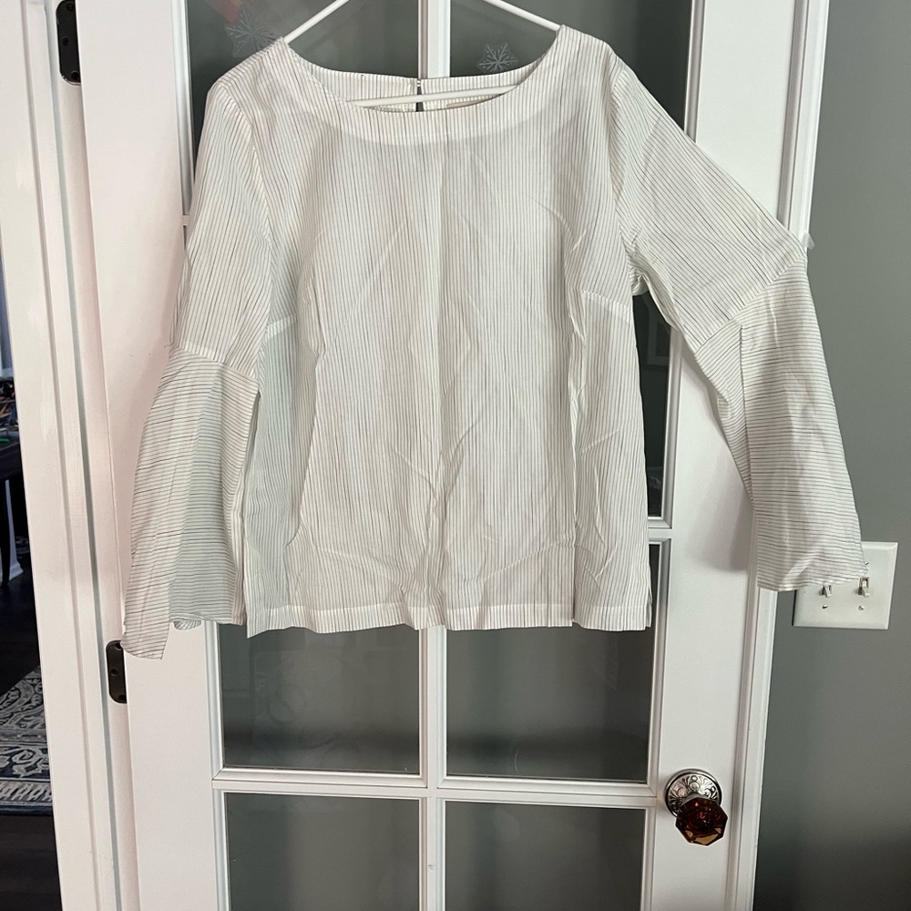 Elegant White Striped Women's Top